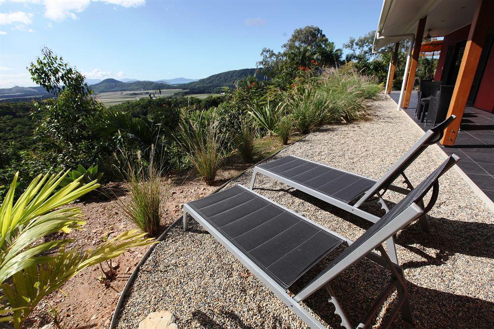 Mai Tai Resort Cassowary Exterior photo